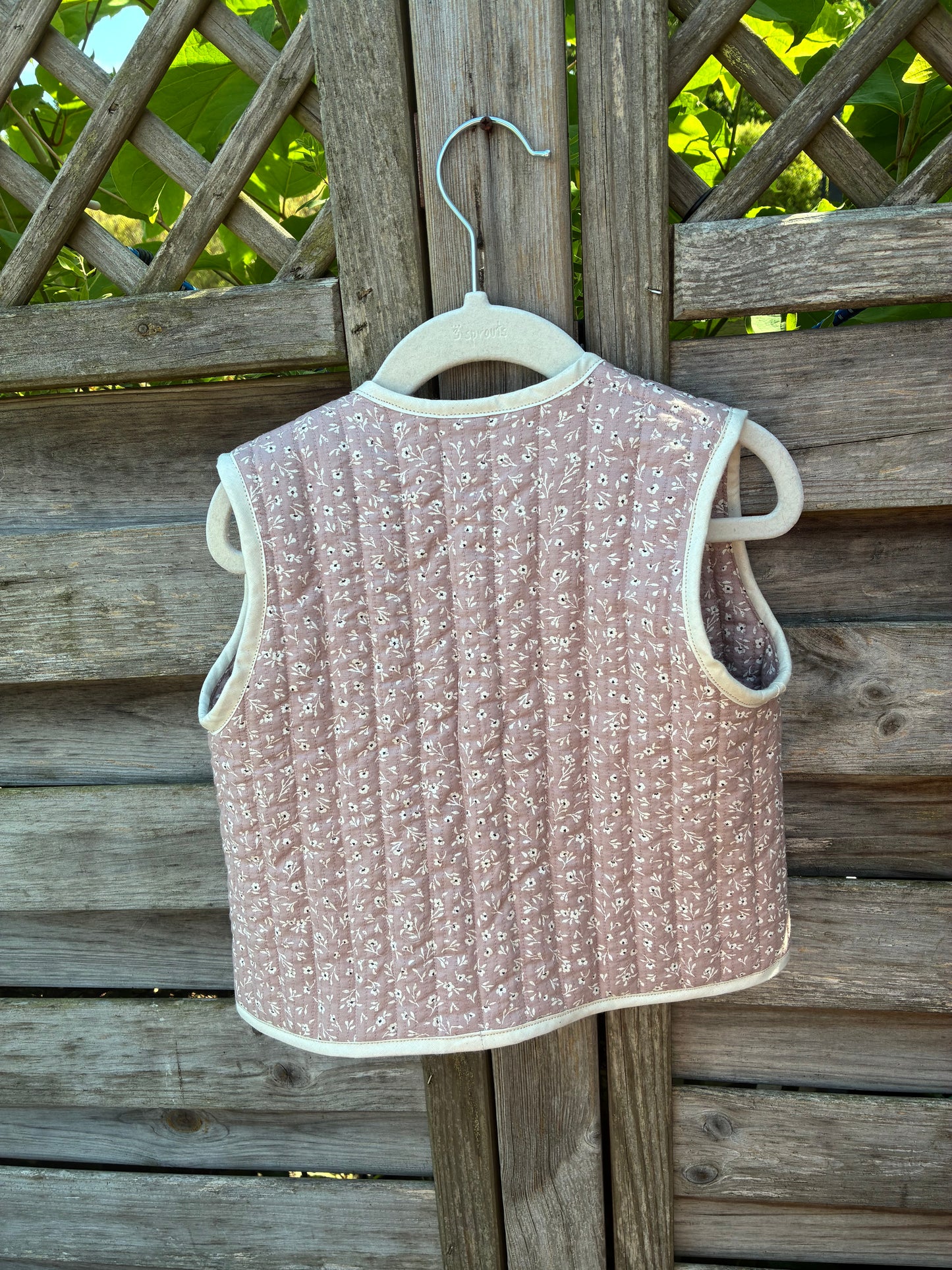 Marie vest