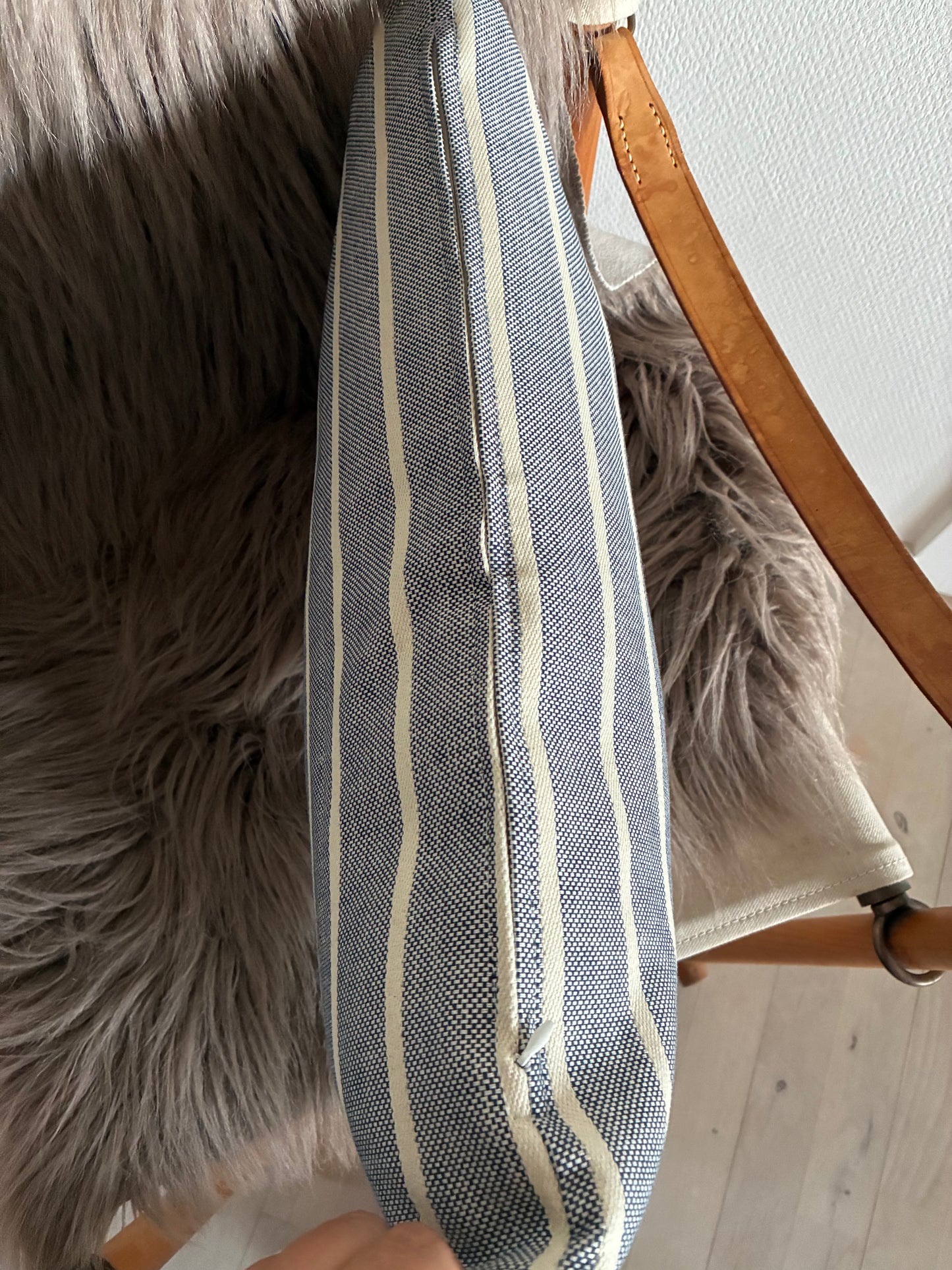 Skagen pude - hvid lynlås
