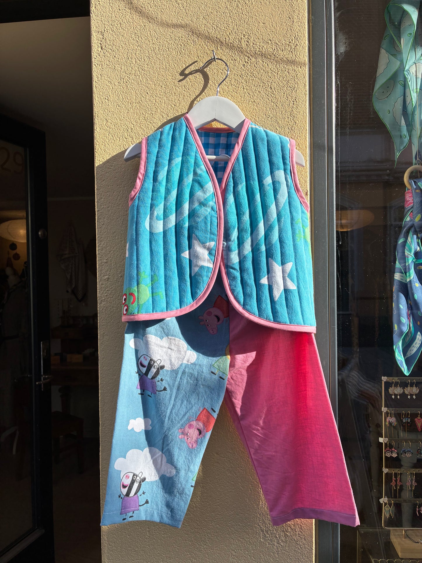 Gustav gris vest