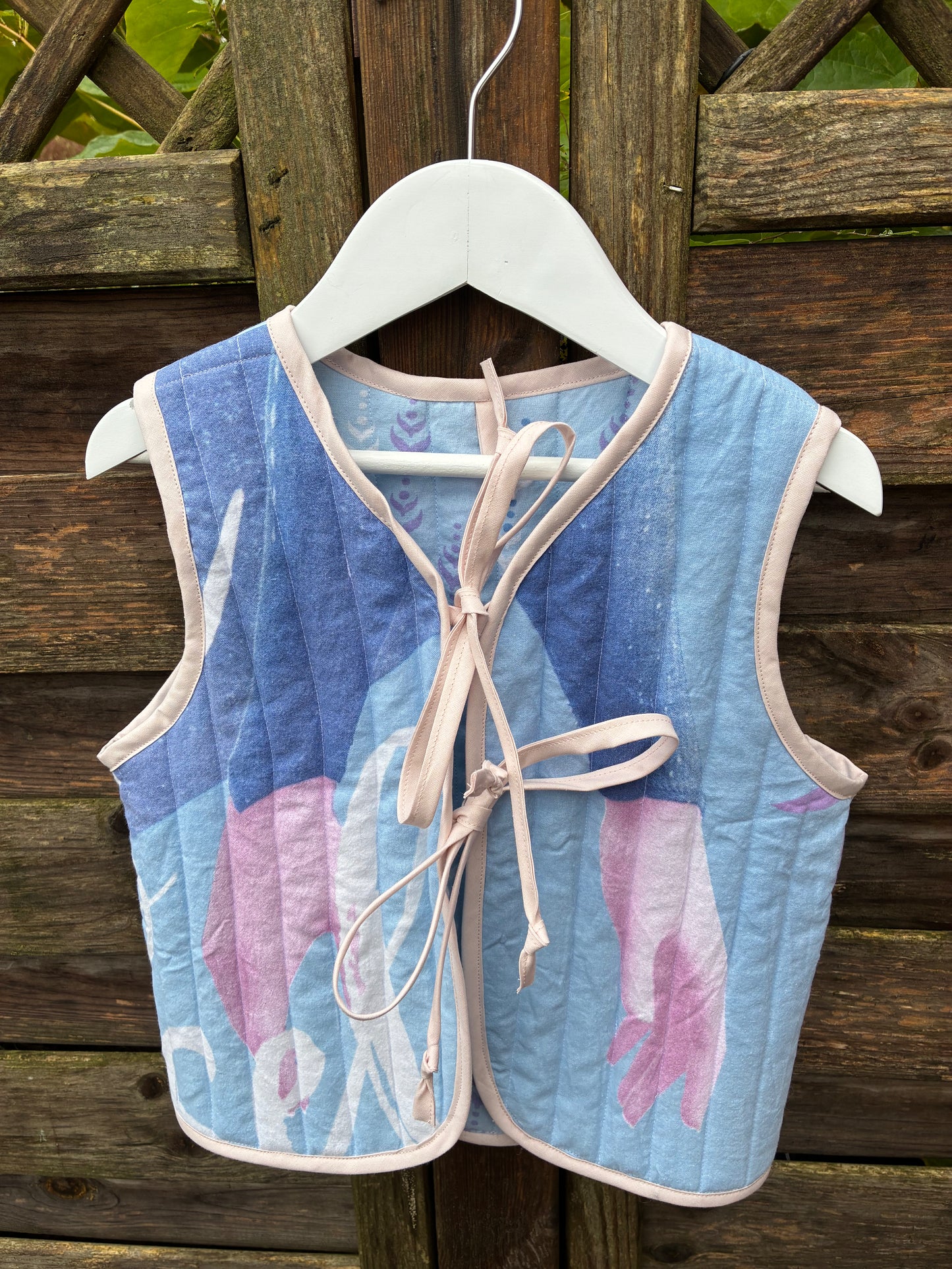 Elsa Vest